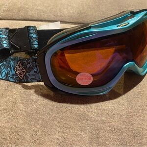 EDGE Eyewear Teal Snowboard Ski Goggles UV400 Anti-fog Smoke Lens